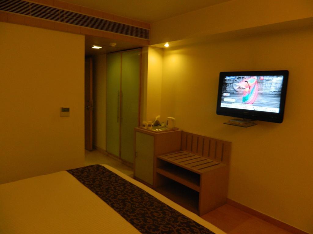 Hotel Park Maple Amritsar Exterior foto