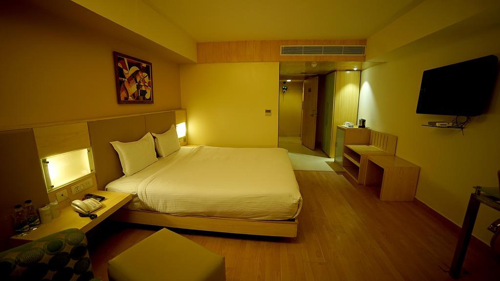 Hotel Park Maple Amritsar Exterior foto